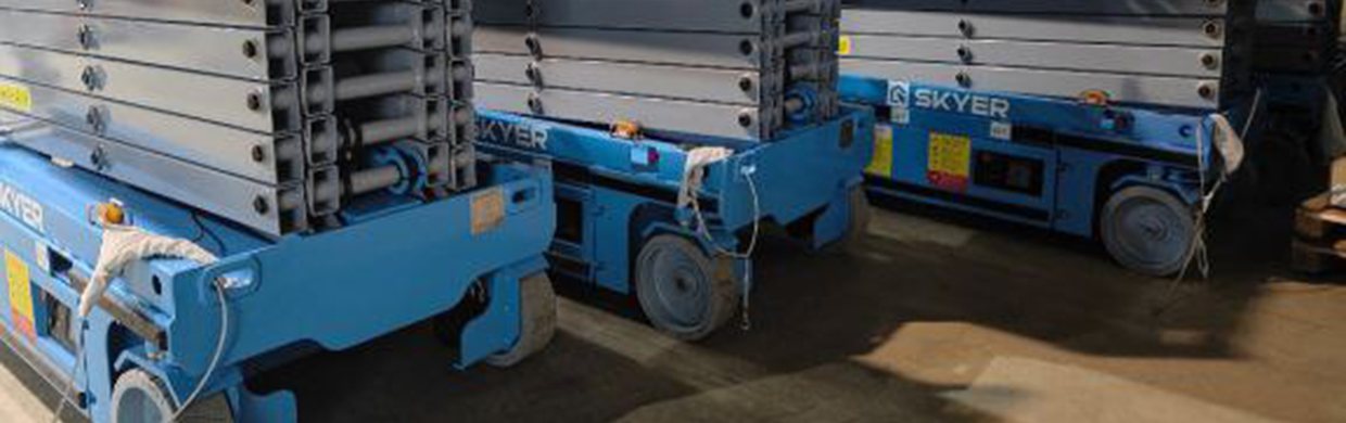 ПОДЪЕМНИКИ

самоходные и ручные
ножничные, мачтовые, коленчатые
с различной высотой подъема
в наличии в РФ
с НДС
